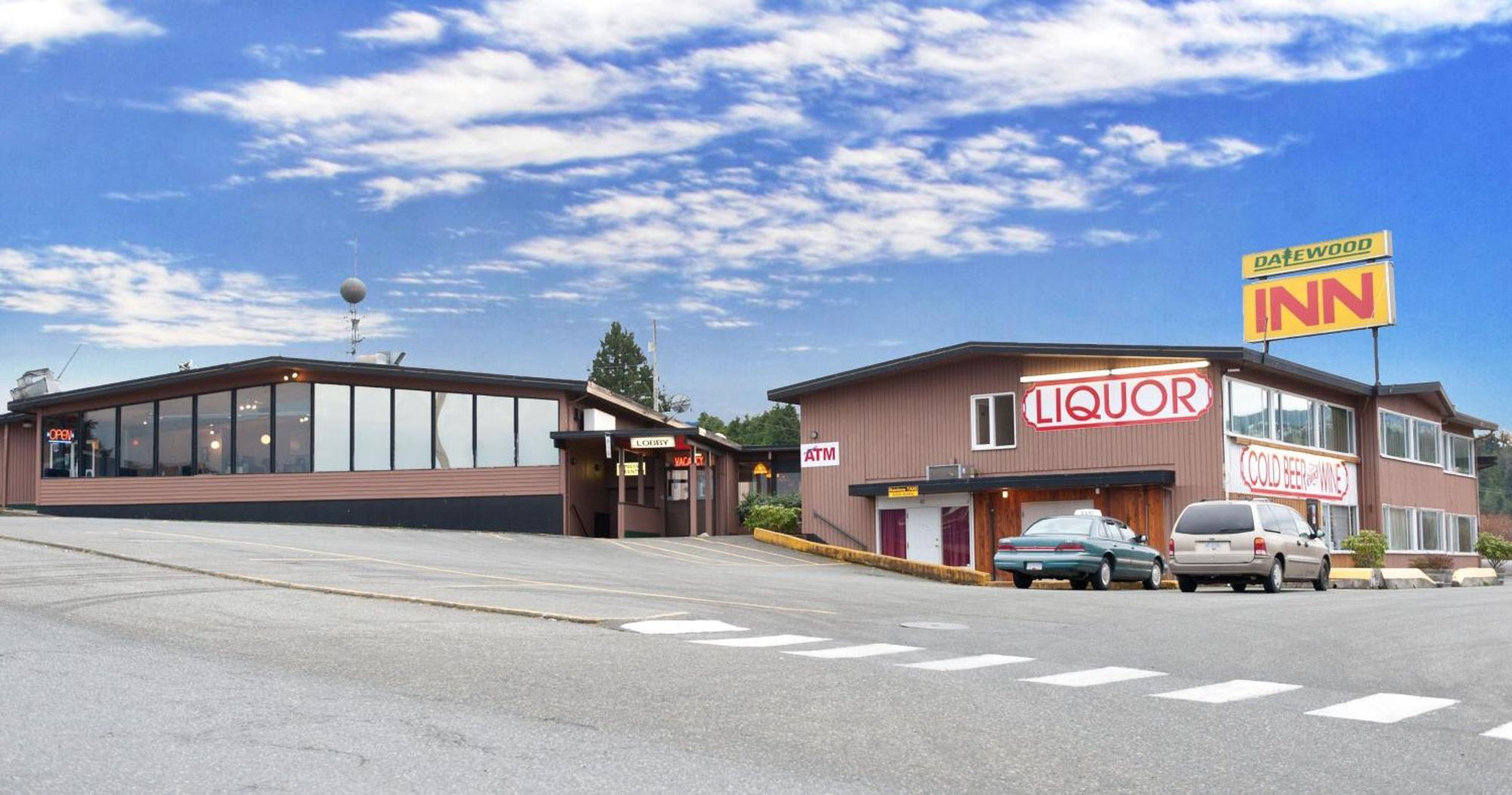 Dalewood Inn Port McNeill Buitenkant foto