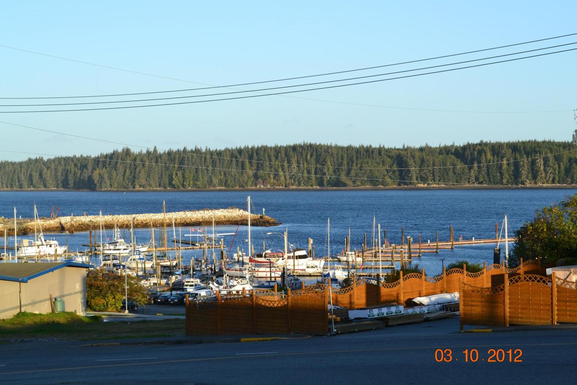 Dalewood Inn Port McNeill Buitenkant foto